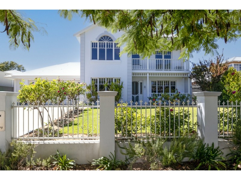 86 Mountjoy Road, Nedlands WA 6009