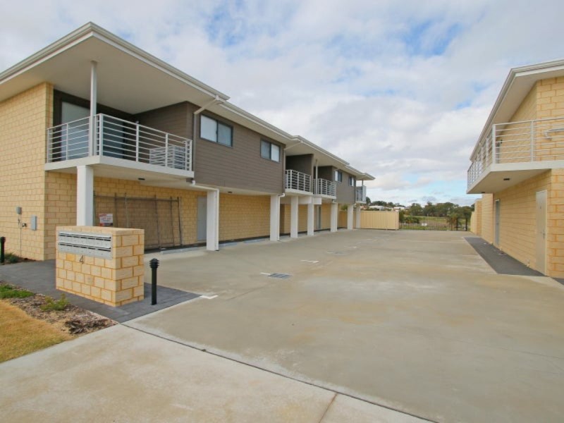 2A/4 Adnata Road, Beeliar WA 6164