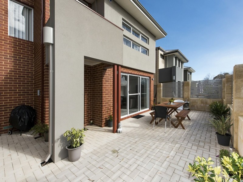 74 Clyde Avenue, Baldivis WA 6171