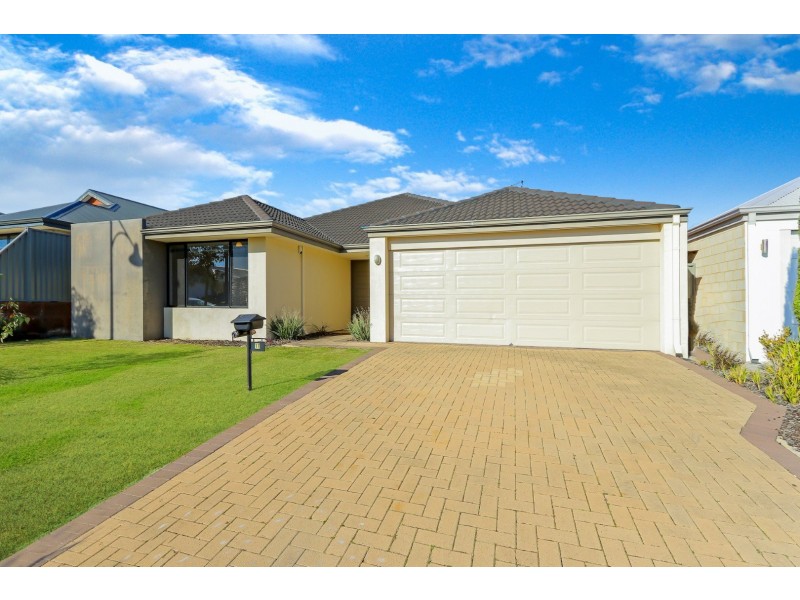 17 Ewens Pass, Wandi WA 6167