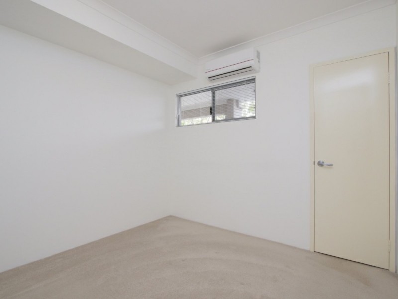 8/31 Leonard Street, Victoria Park WA 6100