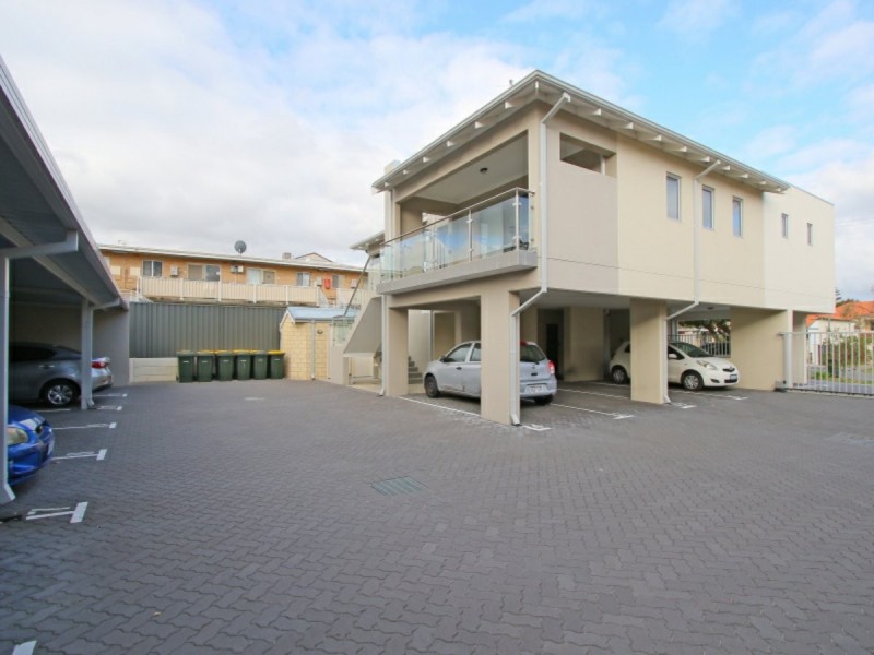 8/31 Leonard Street, Victoria Park WA 6100