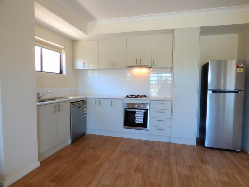 12/30 Central Terrace, Beckenham WA 6107