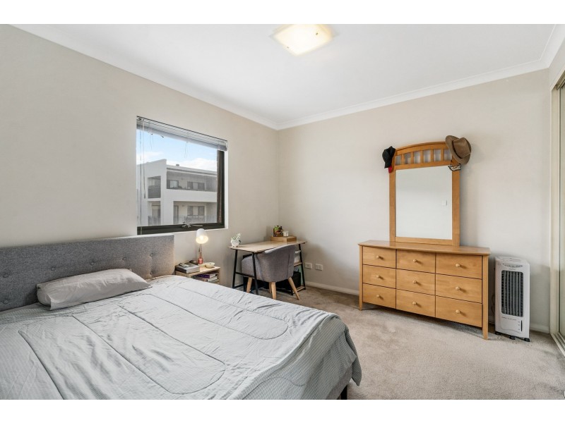 19/2 Stockton Bend, Cockburn Central WA 6164
