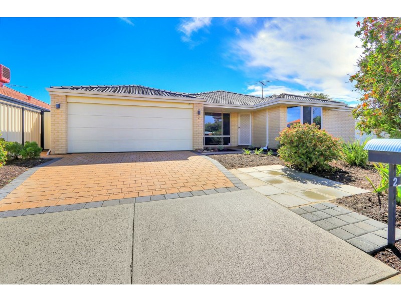 2 Koolinda Close, South Lake WA 6164