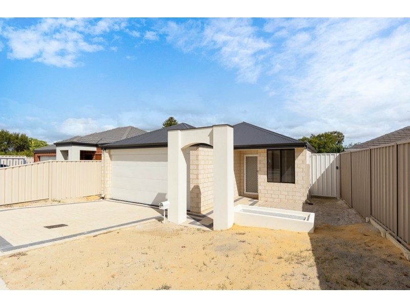 5a Bungaree Road, Wilson WA 6107