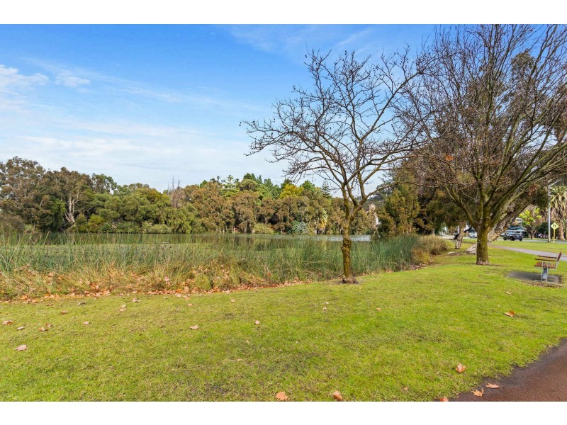 Apartment 505/126 Mounts Bay Road, Perth WA 6000