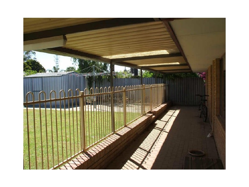 12 Glenten Way, Ferndale WA 6148