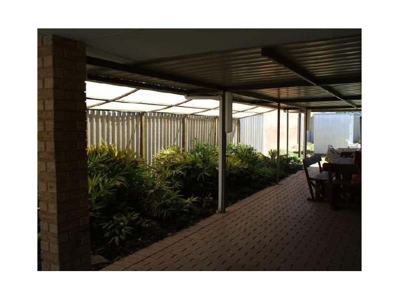 12 Glenten Way, Ferndale WA 6148