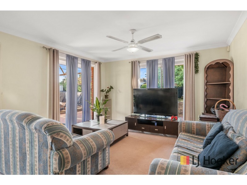 11 Pavonia Heights, South Lake WA 6164