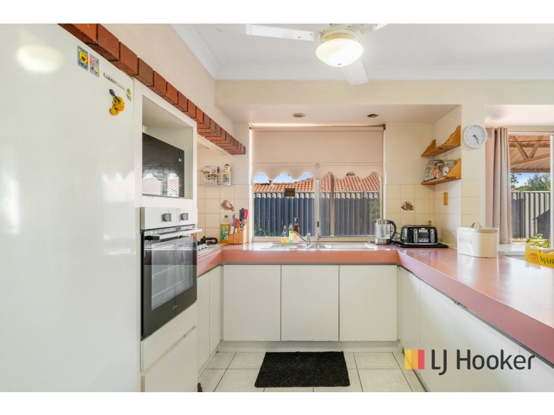 11 Pavonia Heights, South Lake WA 6164