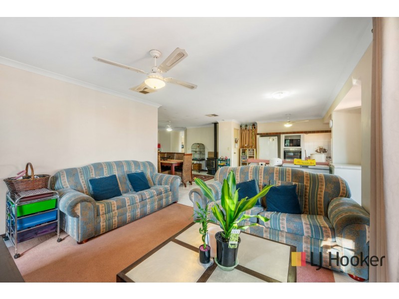 11 Pavonia Heights, South Lake WA 6164