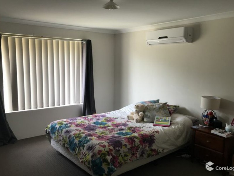 54 Guerin Ave, Piara Waters WA 6112