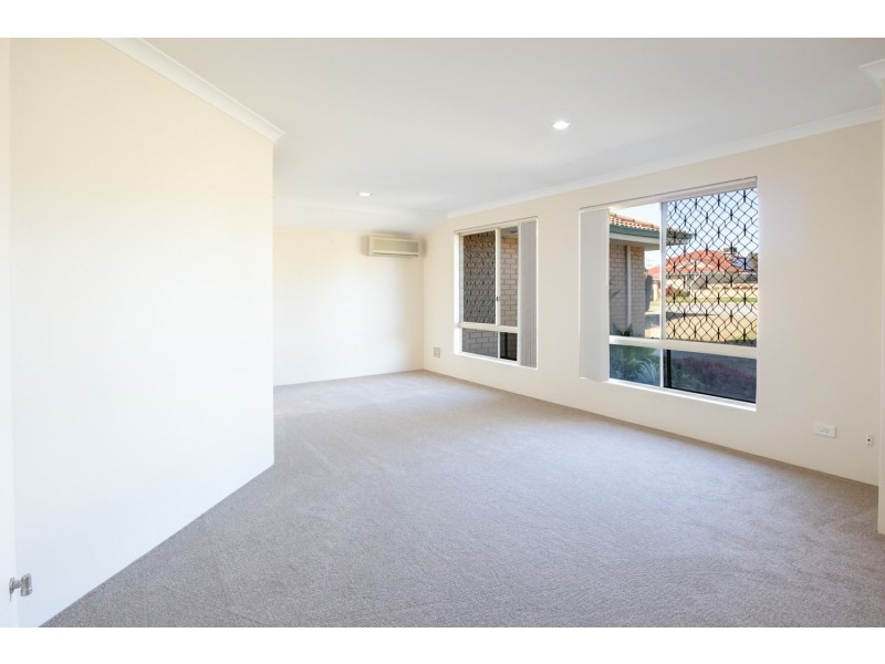 9 Fremont Place, Leeming WA 6149