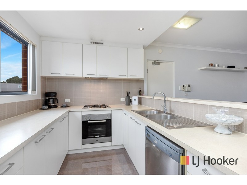 Apartment 43/2 Stockton Bend, Cockburn Central WA 6164