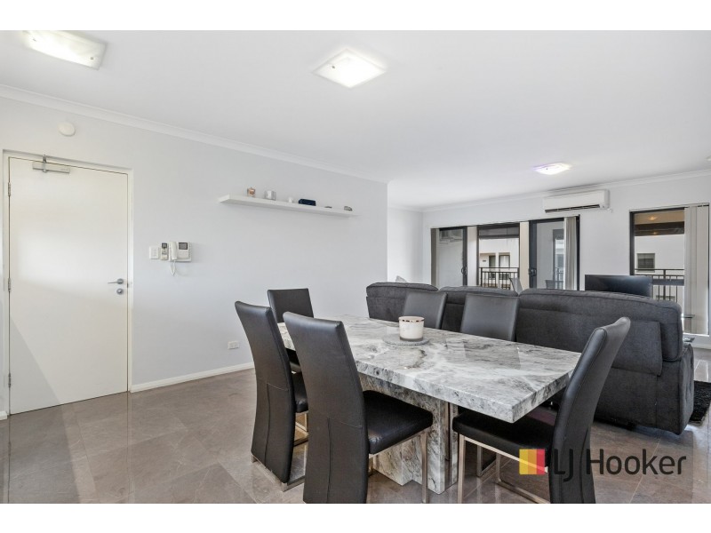 Apartment 43/2 Stockton Bend, Cockburn Central WA 6164
