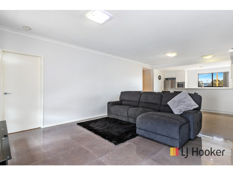 Apartment 43/2 Stockton Bend, Cockburn Central WA 6164