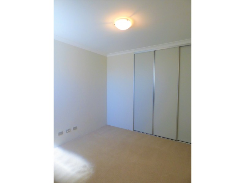 2/111 Kooyong Road, Rivervale WA 6103