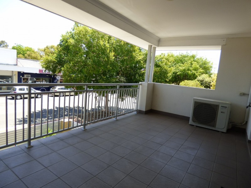 2/111 Kooyong Road, Rivervale WA 6103