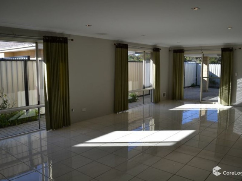 21 Bramley Drive, Canning Vale WA 6155