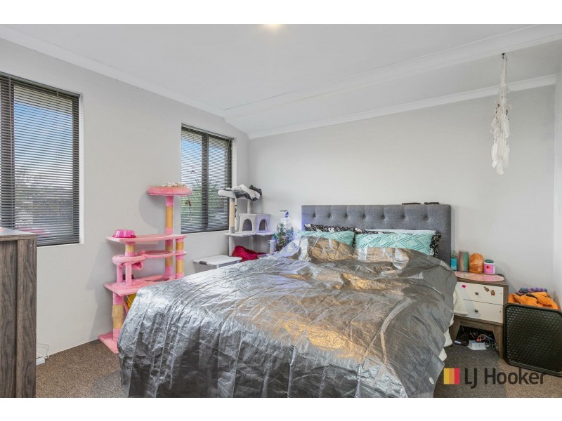 7 Fallon Place, Seville Grove WA 6112