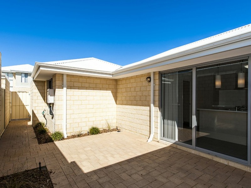 13 Chesapeake Way, Currambine WA 6028