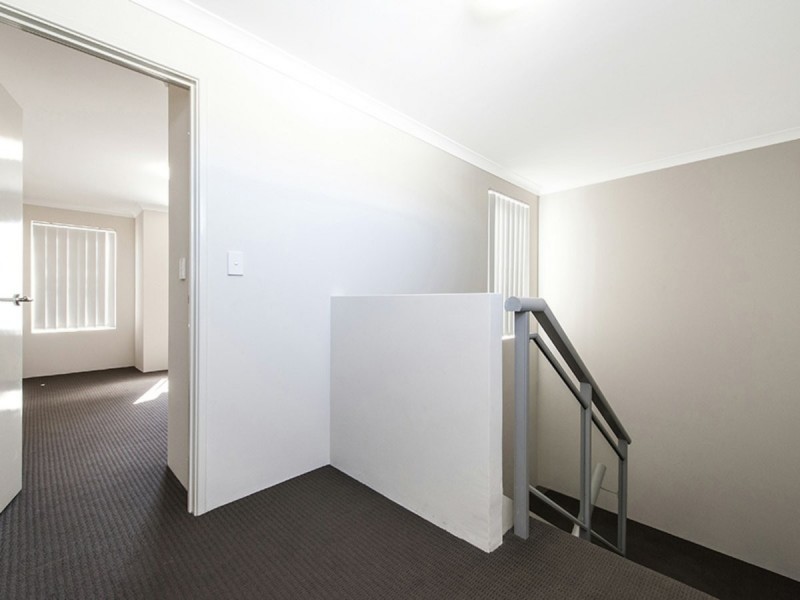 13 Chesapeake Way, Currambine WA 6028