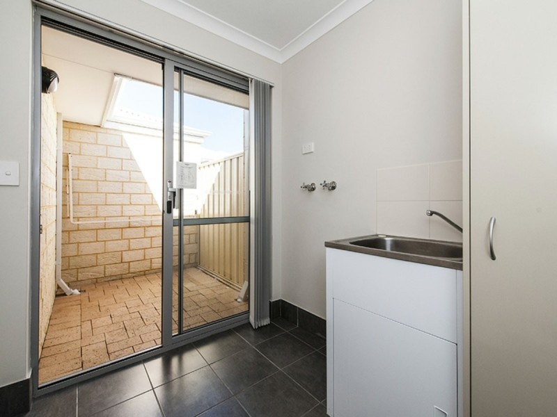 13 Chesapeake Way, Currambine WA 6028