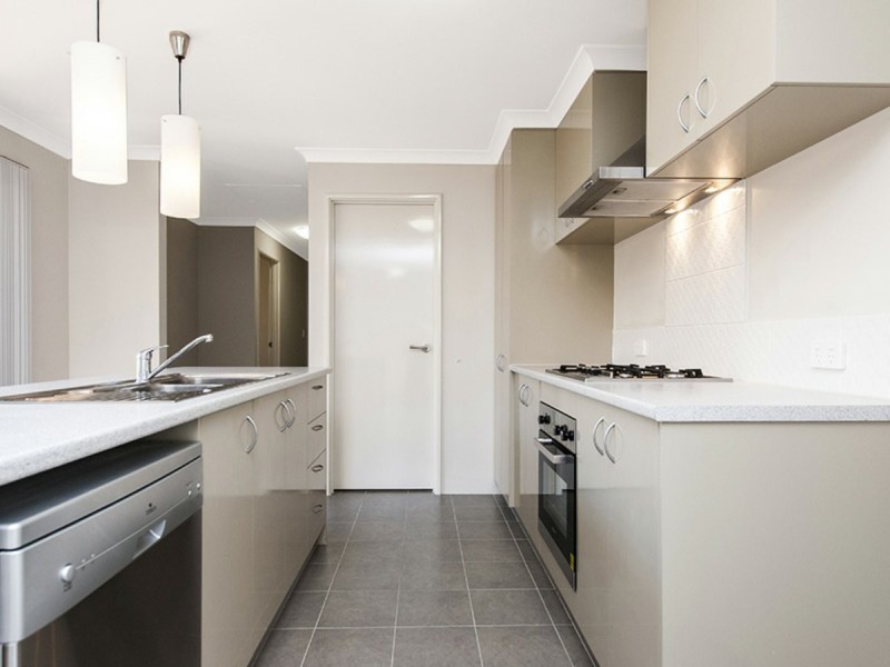 13 Chesapeake Way, Currambine WA 6028