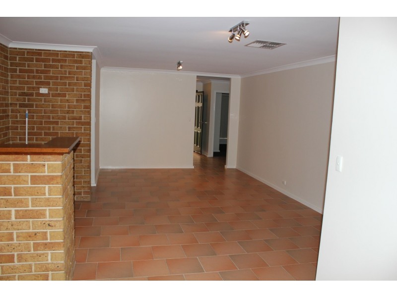 15 Larkspur Cross, Yangebup WA 6164