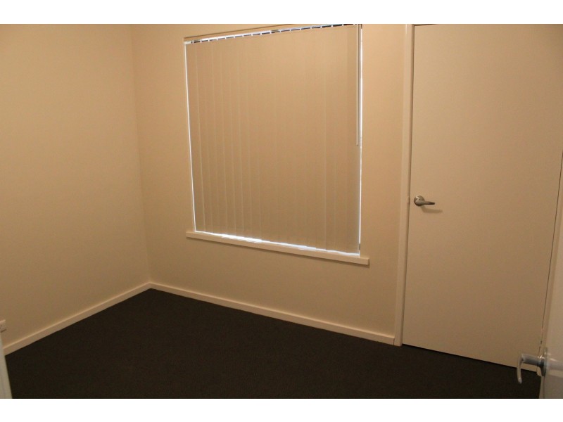 15 Larkspur Cross, Yangebup WA 6164