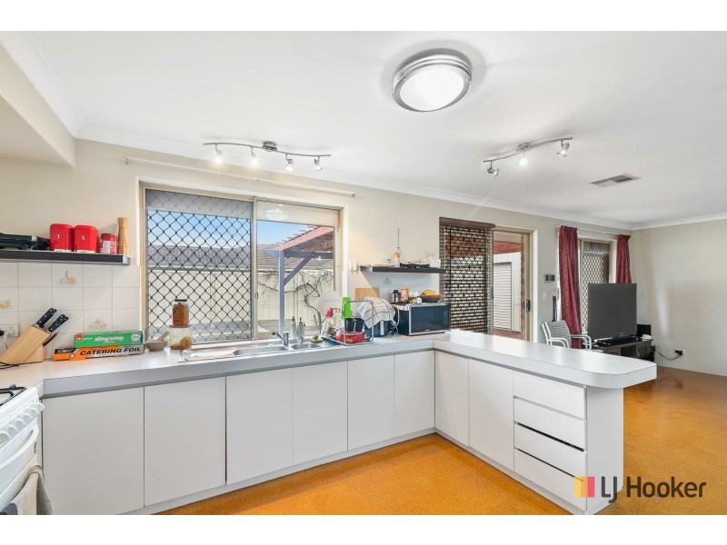 76A Beasley Road, Leeming WA 6149