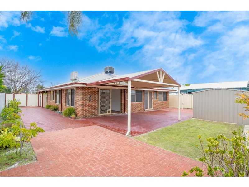 19 Lydiard Retreat, Canning Vale WA 6155