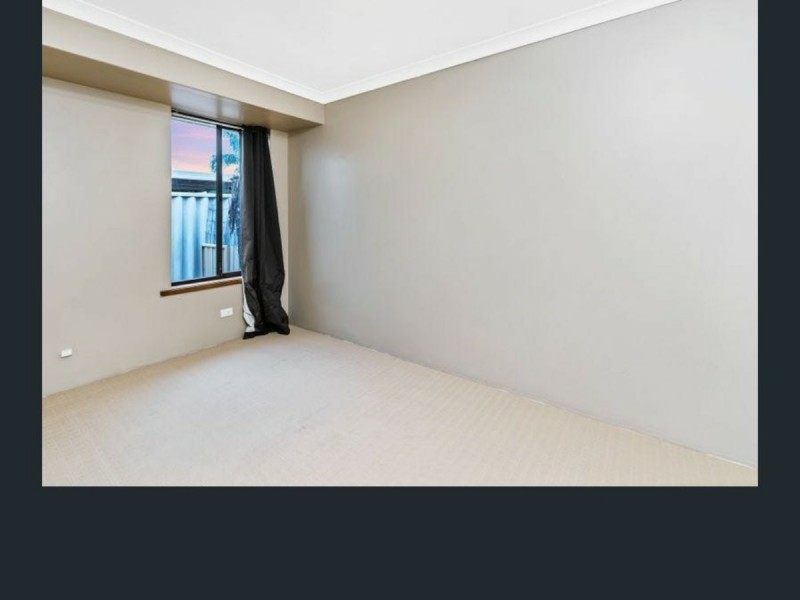 34 Bolderwood Drive, South Lake WA 6164