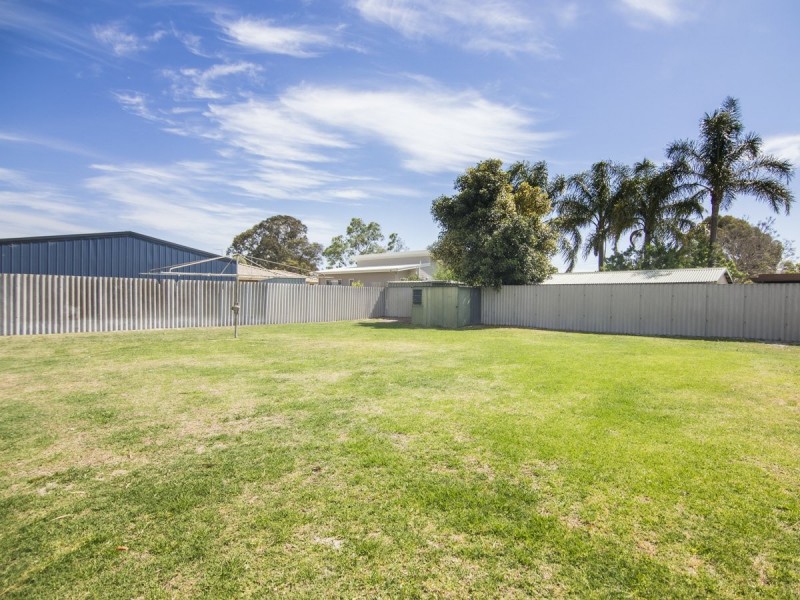 17 Plumridge Way, South Lake WA 6164