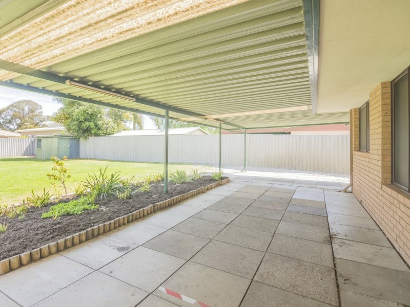 17 Plumridge Way, South Lake WA 6164