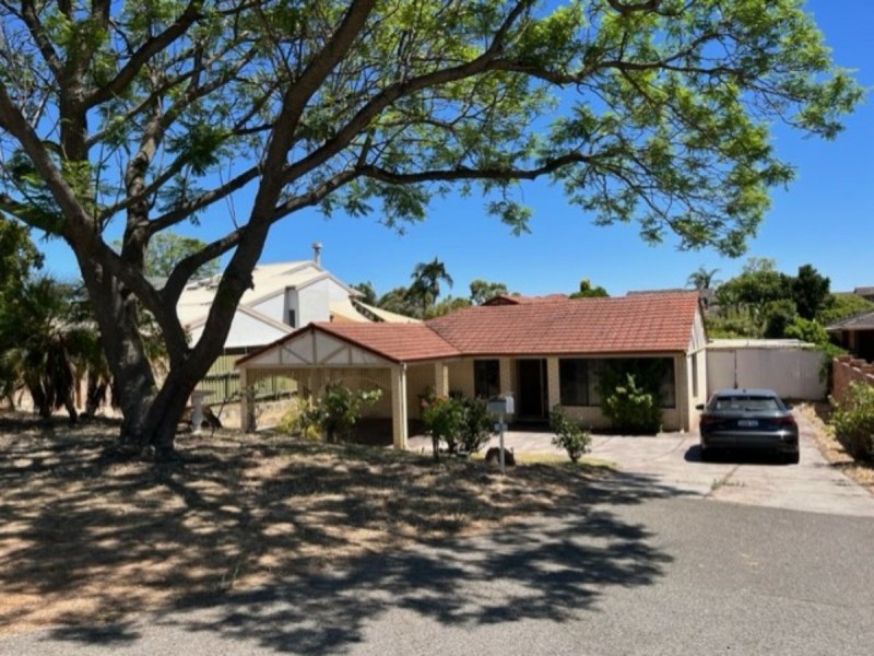 8 Doric Street, Shelley WA 6148