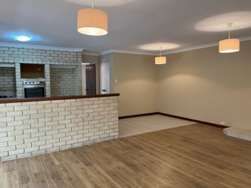 8 Doric Street, Shelley WA 6148