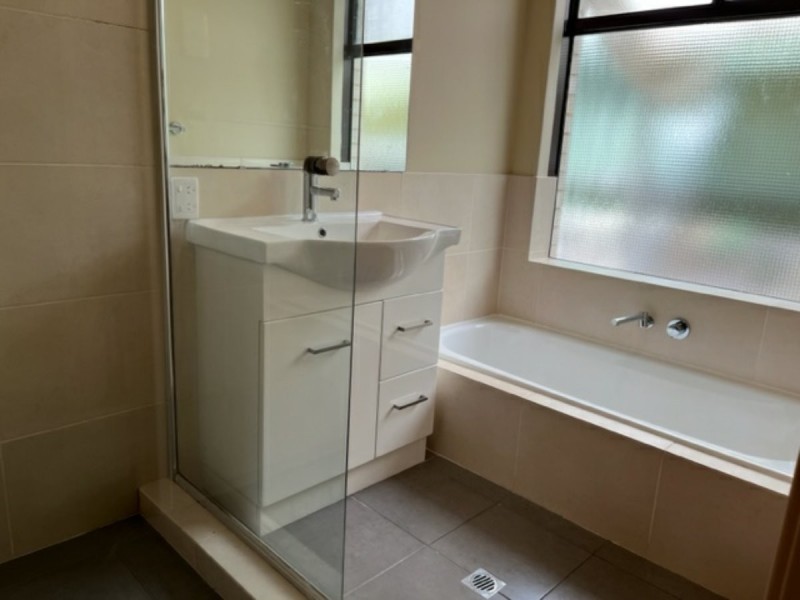 8 Doric Street, Shelley WA 6148