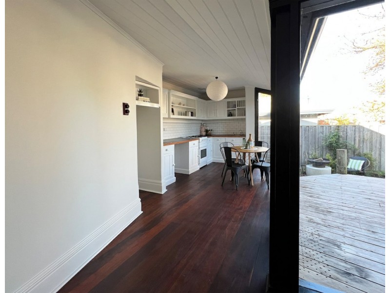 2 Pearse Street, North Fremantle WA 6159