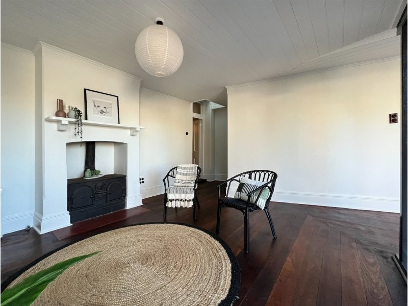 2 Pearse Street, North Fremantle WA 6159