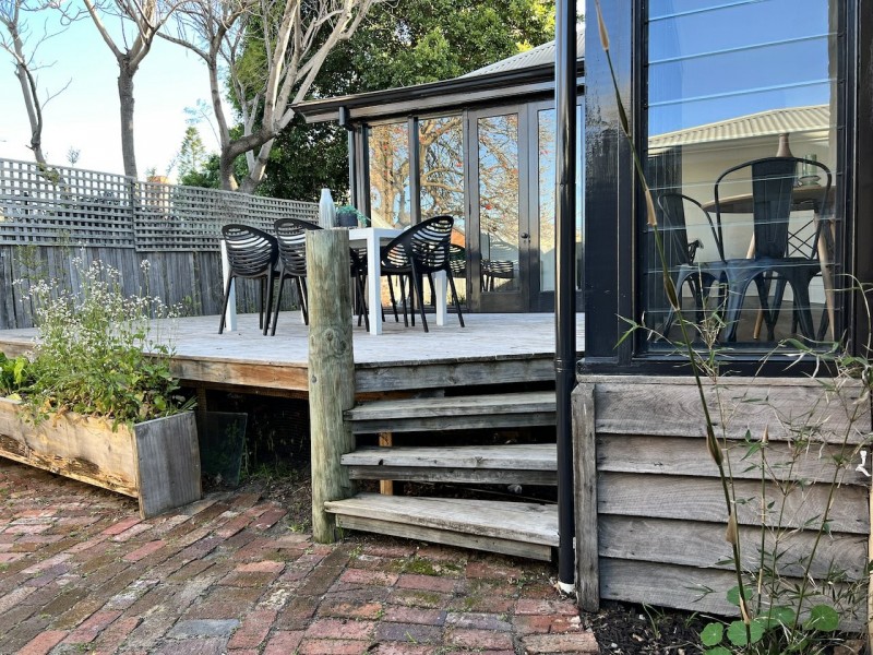 2 Pearse Street, North Fremantle WA 6159