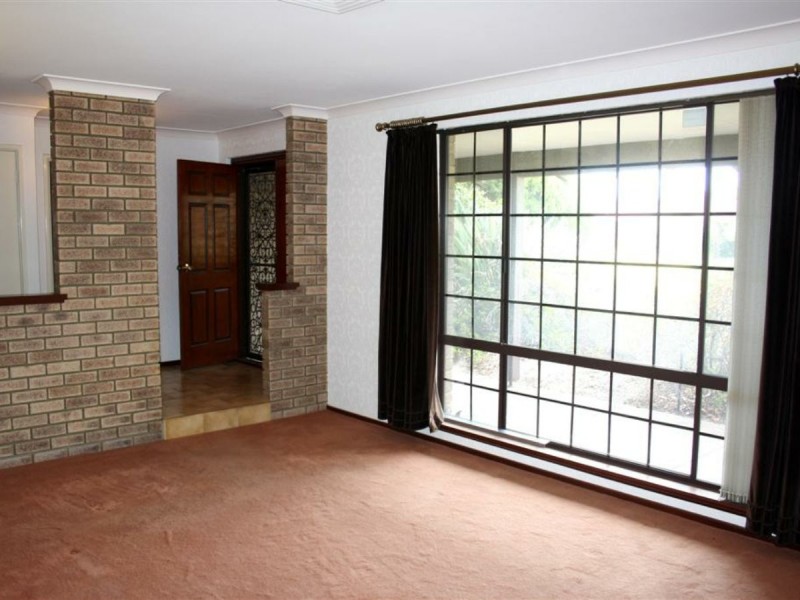 39 Sovereign Avenue, Willetton WA 6155