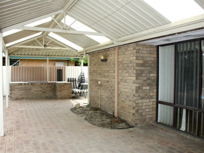 39 Sovereign Avenue, Willetton WA 6155