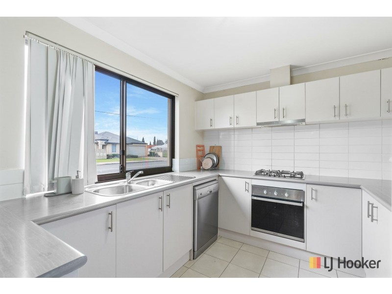 1/29 Grey street, Cannington WA 6107