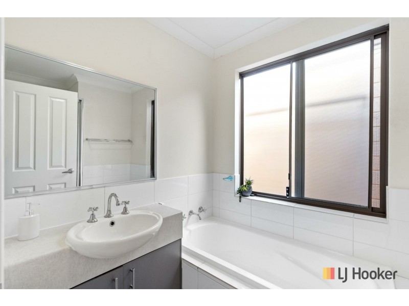 1/29 Grey street, Cannington WA 6107