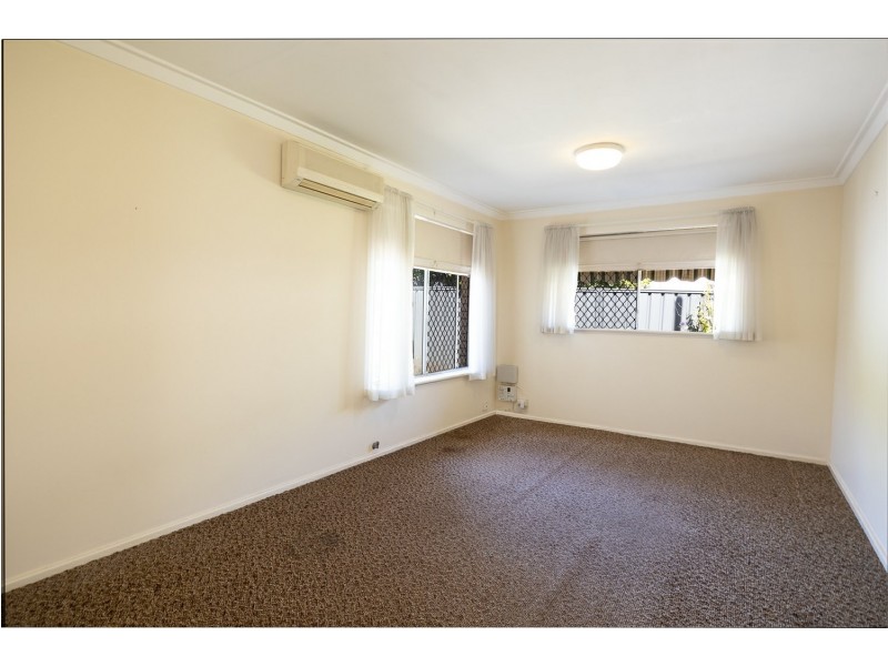 29 Roebuck Drive, Salter Point WA 6152