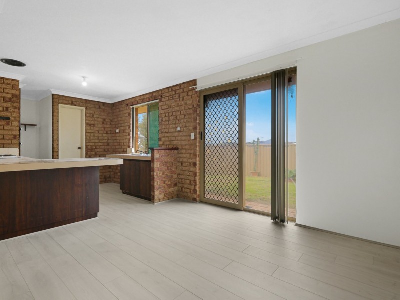 4 Chaucer Close, Spearwood WA 6163