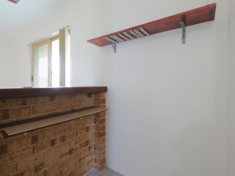 4 Chaucer Close, Spearwood WA 6163