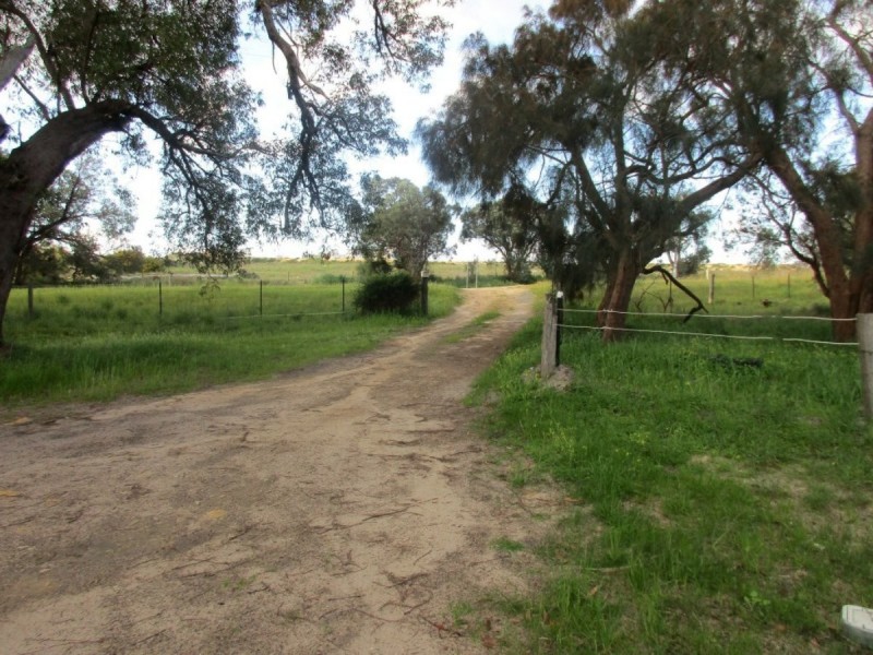 253 Sixty Eight Road, Baldivis WA 6171